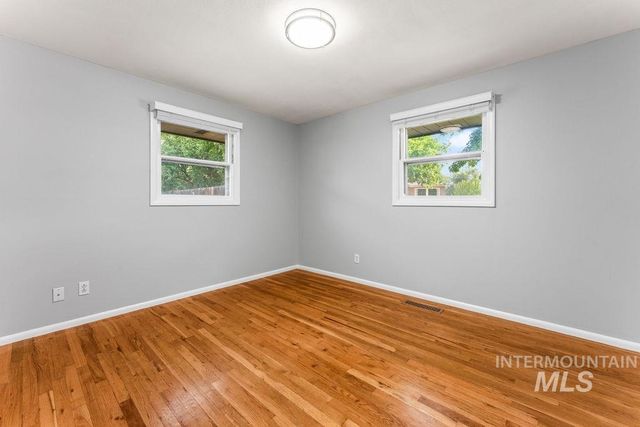 1817 Palouse St, Boise, ID 83705