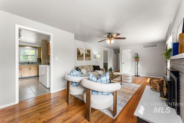 1817 Palouse St, Boise, ID 83705