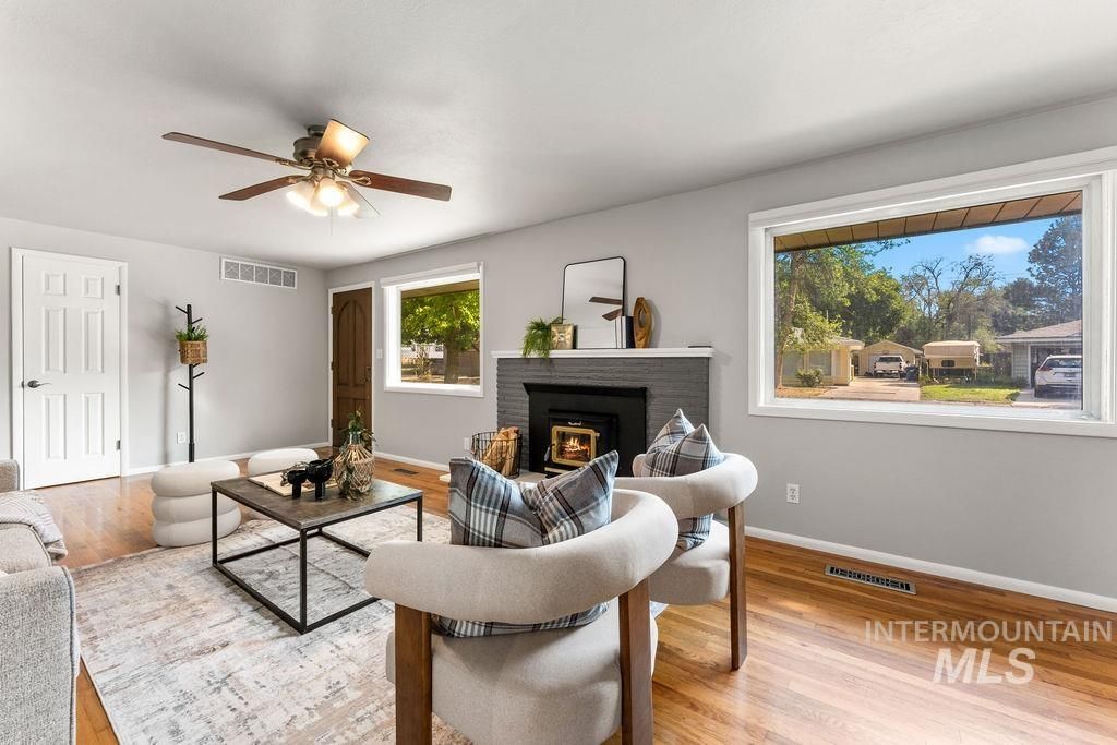 1817 Palouse St, Boise, ID 83705 photo 4