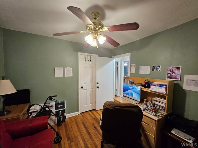 2512 16th, Northport, AL 35476