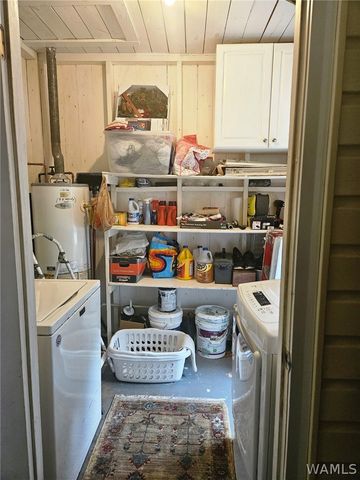 2512 16th, Northport, AL 35476