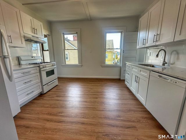 75-77 Homestead Avenue 2, Bridgeport, CT 06605