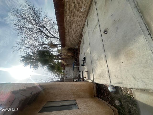 5147 Moonraker Road, Palmdale, CA 93552