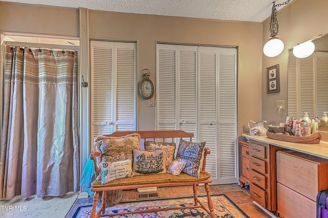 111 Cotton Drive, Jonesborough, TN 37659