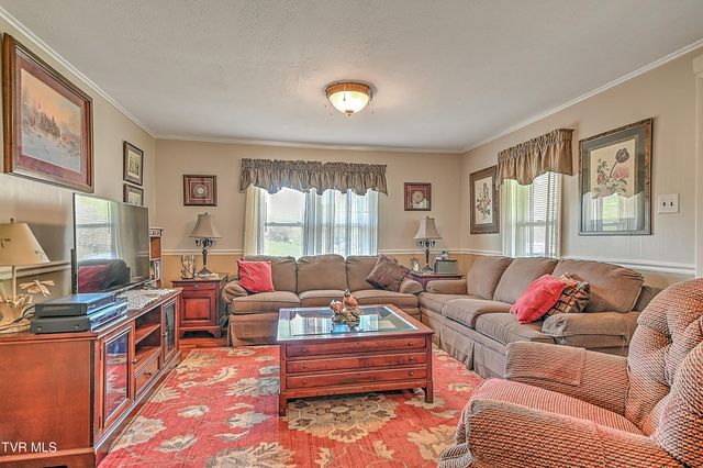 111 Cotton Drive, Jonesborough, TN 37659