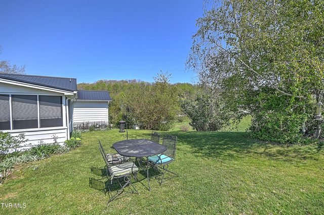111 Cotton Drive, Jonesborough, TN 37659