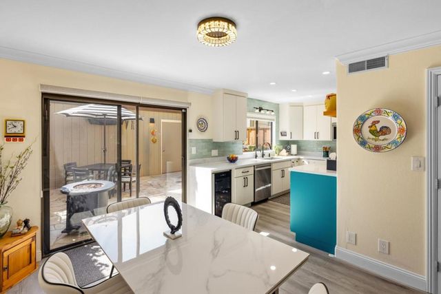 802 Brentwood Court, Pacific Grove, CA 93950