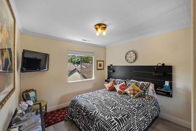802 Brentwood Court, Pacific Grove, CA 93950