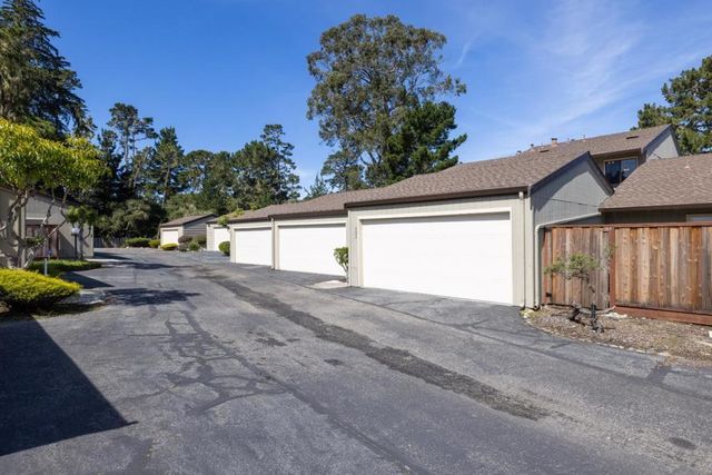 802 Brentwood Court, Pacific Grove, CA 93950