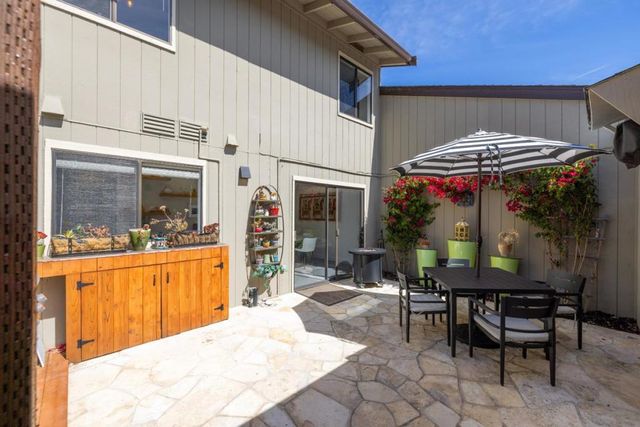 802 Brentwood Court, Pacific Grove, CA 93950