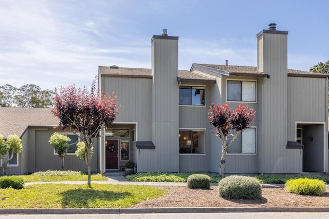 802 Brentwood Court, Pacific Grove, CA 93950