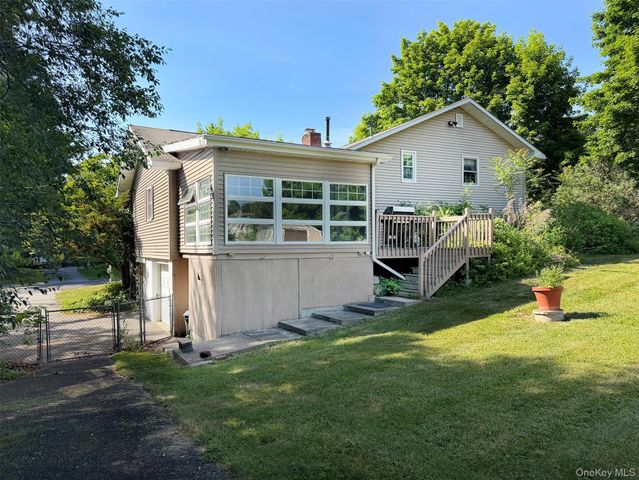 4 Lorelei Drive, Middletown, NY 10940