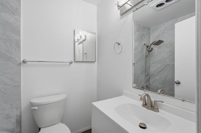 725 Barelas Court SW, Albuquerque, NM 87102