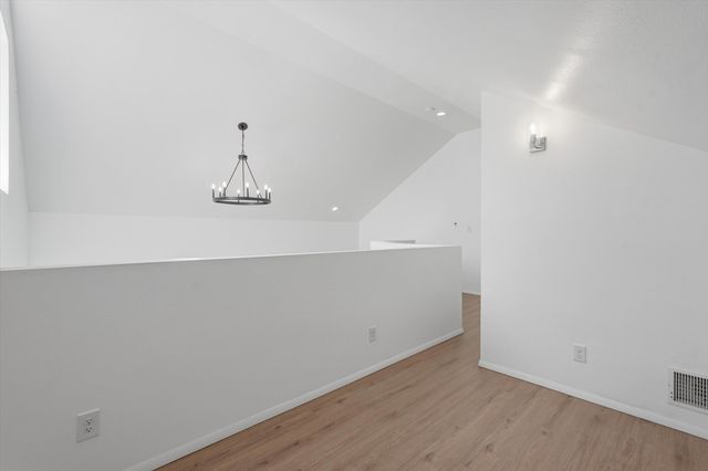 725 Barelas Court SW, Albuquerque, NM 87102