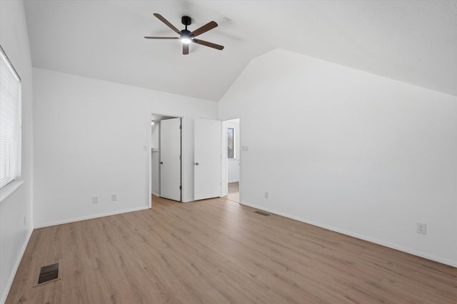 725 Barelas Court SW, Albuquerque, NM 87102
