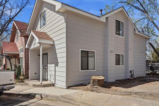 725 Barelas Court SW, Albuquerque, NM 87102