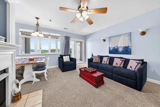 1245 Graves Harbor TRL # 206, Huddleston, VA 24104