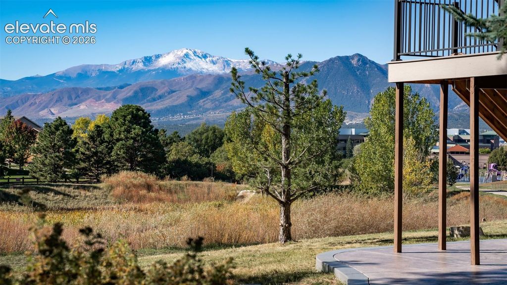 12402 Broad Oaks Drive, Colorado Springs, CO 80921 — photo 2