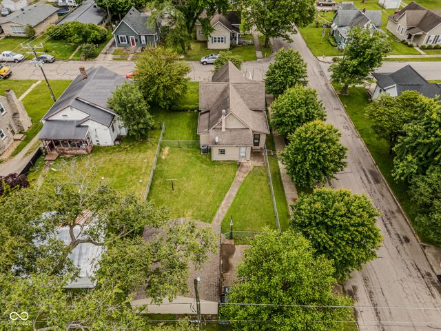 1902 Gilmore Street, Columbus, IN 47201