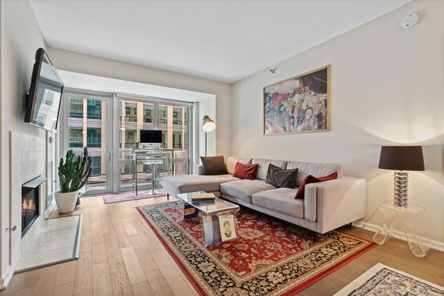 160 E ILLINOIS Street 1302, Chicago, IL 60611