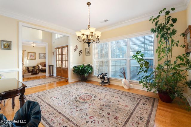 1606 N Montys Circle, Southaven, MS 38672