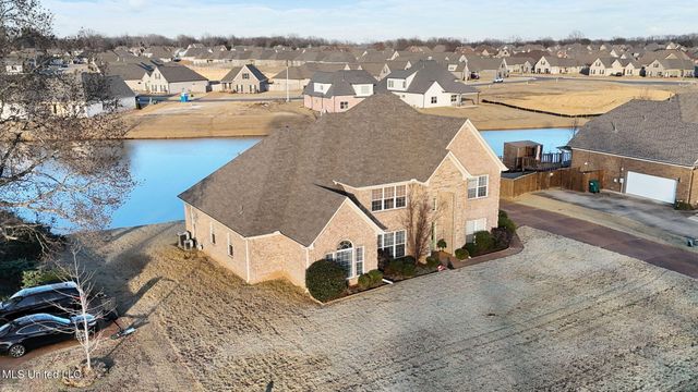 1606 N Montys Circle, Southaven, MS 38672