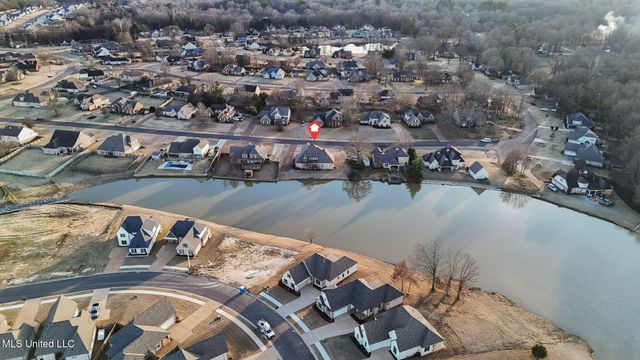 1606 N Montys Circle, Southaven, MS 38672