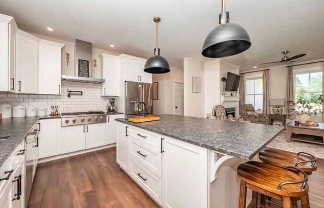19 Peterson Road, Rochester, NH 03839