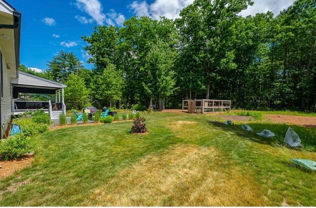 19 Peterson Road, Rochester, NH 03839