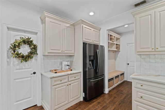 7002 Garner Road, Rowlett, TX 75088