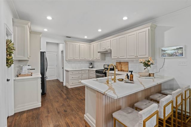 7002 Garner Road, Rowlett, TX 75088