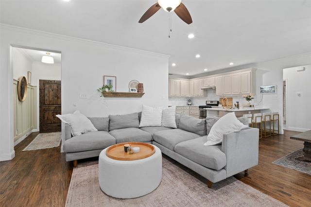 7002 Garner Road, Rowlett, TX 75088