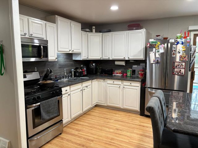 702 Union Avenue, Romeoville, IL 60446