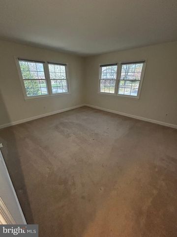 3816 RIDGELEA DR, Fairfax, VA 22031