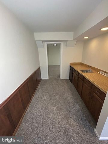 3816 RIDGELEA DR, Fairfax, VA 22031