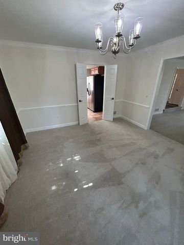 3816 RIDGELEA DR, Fairfax, VA 22031