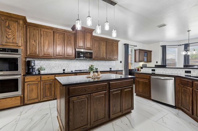 10417 Eastern Hills Court, Rowlett, TX 75089