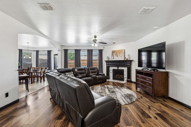 10417 Eastern Hills Court, Rowlett, TX 75089