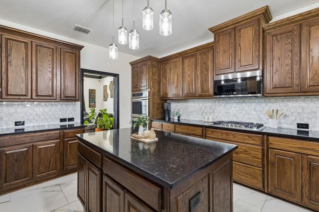 10417 Eastern Hills Court, Rowlett, TX 75089