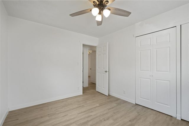 890 S 8th Street, Marion, IA 52302