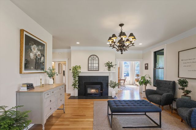 1306 N Summit Blvd, Spokane, WA 99201