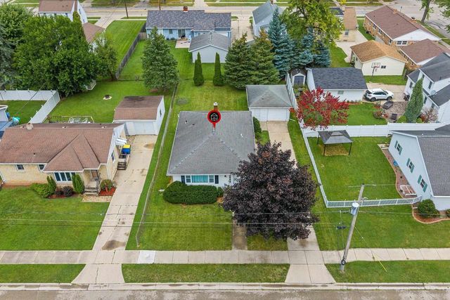 994 ROSCOE STREET, Green Bay, WI 54304