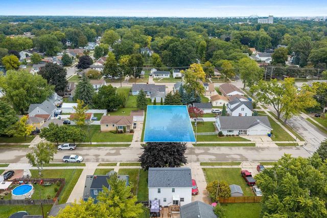 994 ROSCOE STREET, Green Bay, WI 54304