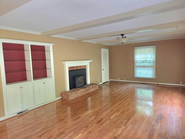 5665 WINTHROP Drive, Fairview, PA 16506