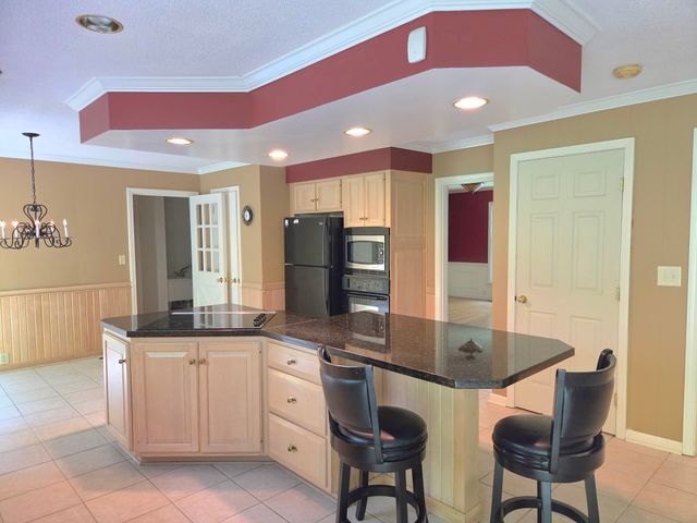 5665 WINTHROP Drive, Fairview, PA 16506