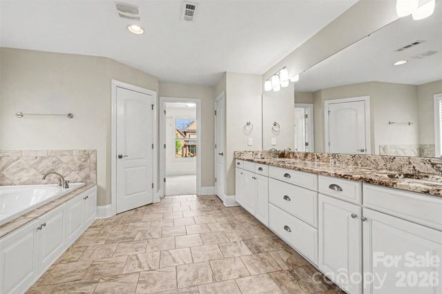 4016 Widgeon Way, Waxhaw, NC 28173