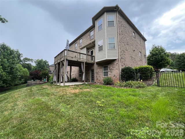 4016 Widgeon Way, Waxhaw, NC 28173