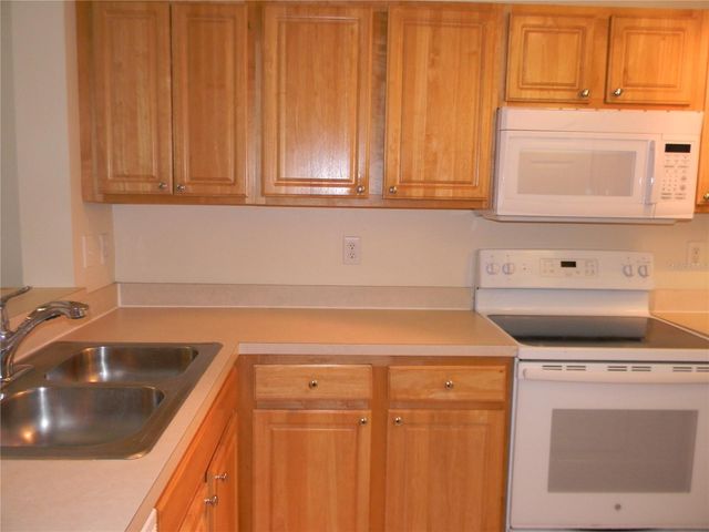 5701 BRENTGRASS DRIVE 207, Sarasota, FL 34235