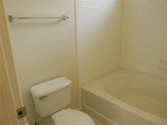 5701 BRENTGRASS DRIVE 207, Sarasota, FL 34235