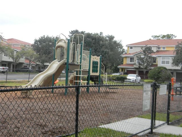 5701 BRENTGRASS DRIVE 207, Sarasota, FL 34235